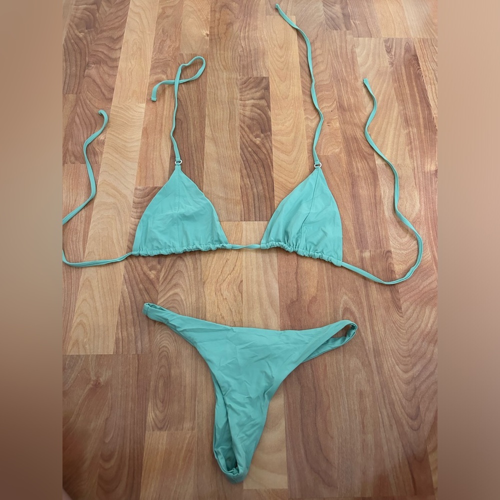 Toast Swim Green Bikini Set